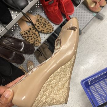 Goodwill Retail Store - Thrift Stores Near Me - Fargo, North Dakota