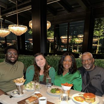 RH Rooftop Restaurant at RH Dallas - Family picture - American Near Me - Dallas, Texas RH Rooftop Restaurant at RH Dallas - Family picture - American Near Me - Dallas, Texas
