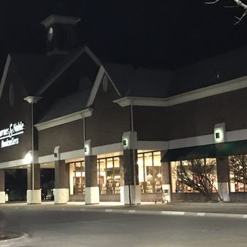 Barnes & Noble - Bookstores Near Me - Northville, Michigan