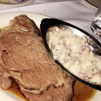 Beefeaters - Large portion and cooked perfectly but didn't have seasoning - Seafood Near Me - Southern Pines, North Carolina