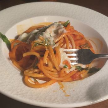 Ella Beverly Hills - Bucatini Pomodoro Pasta (V) - Cocktail Bars Near Me - Beverly Hills, California