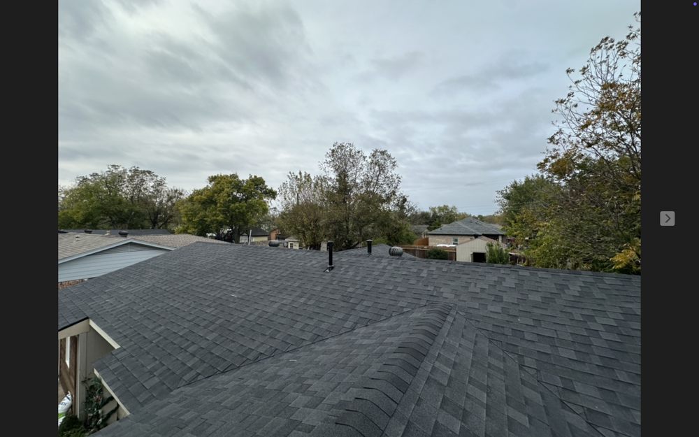 Slide of L&R Medina’s Roofing