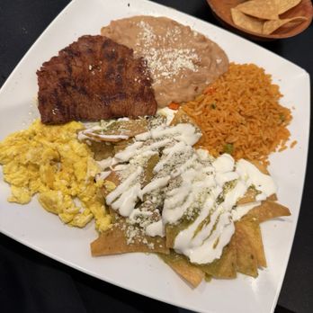 Maria's Bar and Grill - Chilaquiles verde with carne ranchera - Mexican Near Me - Downey, California Maria's Bar and Grill - Chilaquiles verde with carne ranchera - Mexican Near Me - Downey, California