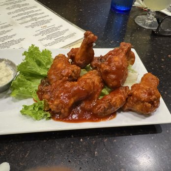 Pineapples Island Fresh Cuisine - Chicken wings - New American Near Me - Hilo, Hawaii Pineapples Island Fresh Cuisine - Chicken wings - New American Near Me - Hilo, Hawaii