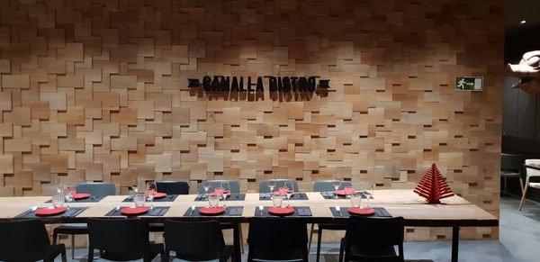 Canalla Bistro by Ricard Camarena by null