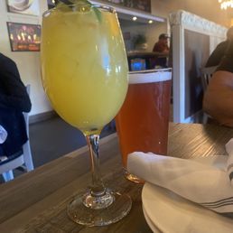 Sangria & Cali Squeeze Sangria & Cali Squeeze