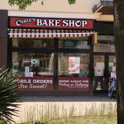 Carlo's Bake Shop by null