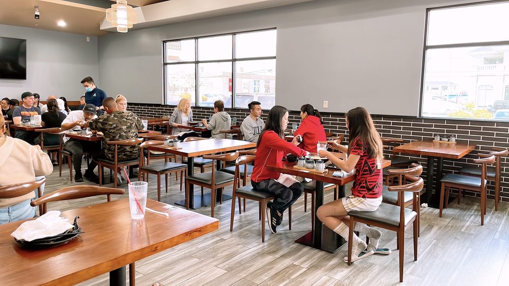 Xiao Long Dumplings - Photo 2