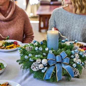 Lynch Creek Farm - Whispering Blue centerpiece - Holiday Decorations Near Me - Shelton, Washington Lynch Creek Farm - Whispering Blue centerpiece - Holiday Decorations Near Me - Shelton, Washington