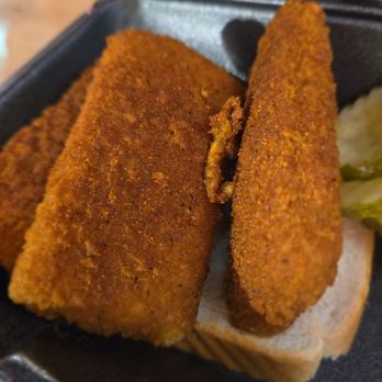 Dave's Hot Chicken - Chicken Shop Near Me - Pembroke Pines, Florida