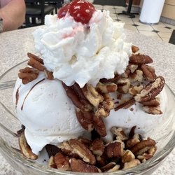 Oberweis Ice Cream and Dairy Store - Fudge brownie