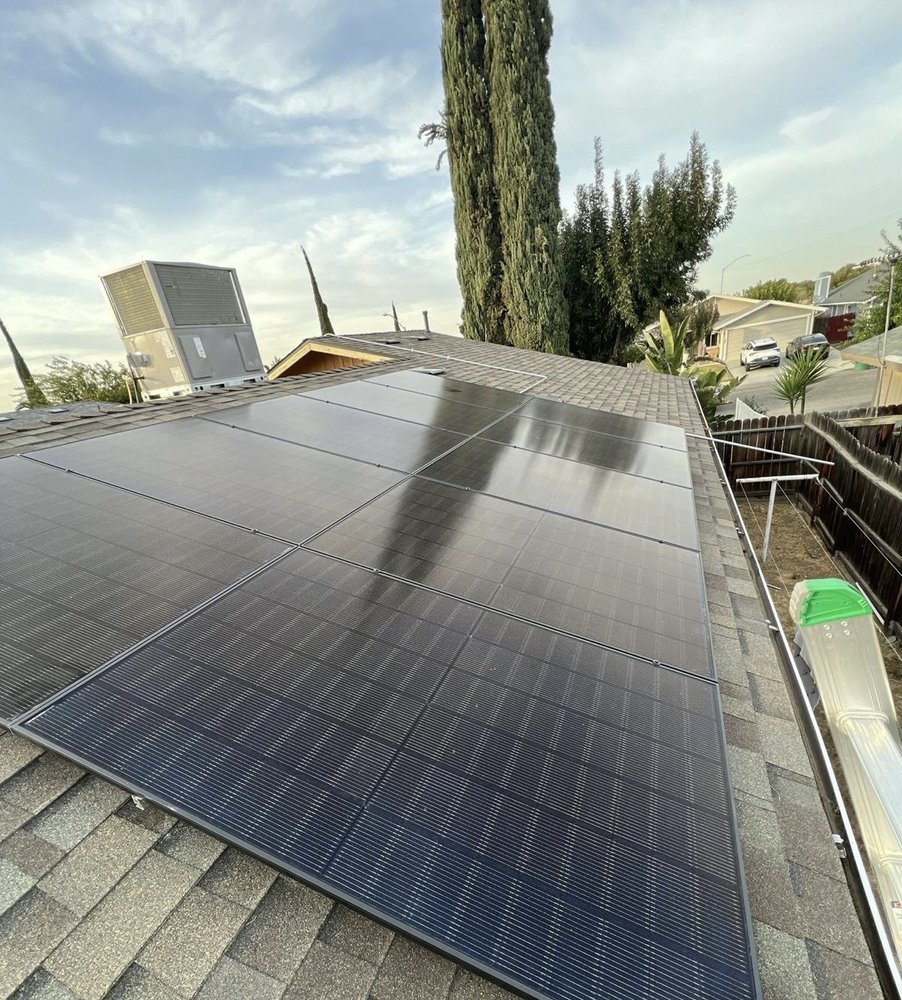 Slide of American Array Solar and Roofing
