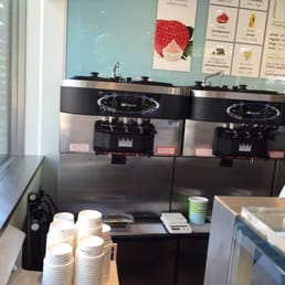 ピンクベリー 大濠公園 35 Photos Ice Cream Frozen Yogurt 中央区大濠公園1 3 福岡市 福岡県 Japan Phone Number Yelp