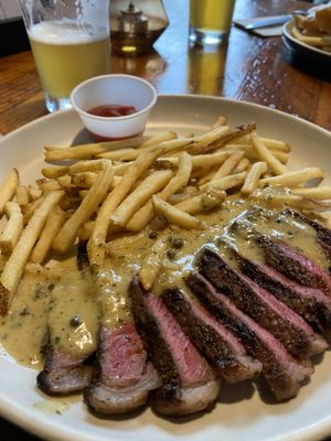 LOCAL Public Eatery Leaside by null