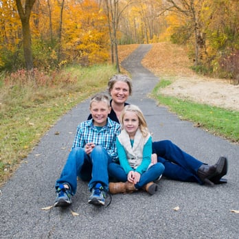 Grundy Studios - Fall Family Photography by Click Chick Photography - Session Photography Near Me - Shakopee, Minnesota Grundy Studios - Fall Family Photography by Click Chick Photography - Session Photography Near Me - Shakopee, Minnesota