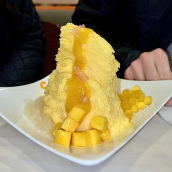 C Fruit Life - Mango Snowdae - Desserts Near Me - Boston, Massachusetts C Fruit Life - Mango Snowdae - Desserts Near Me - Boston, Massachusetts