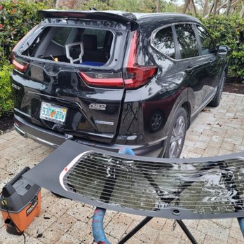 Freddy's Auto Glass - Windshield Installation & Repair Near Me
