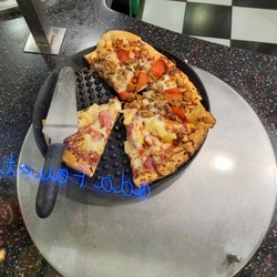 Conroe's Incredible Pizza