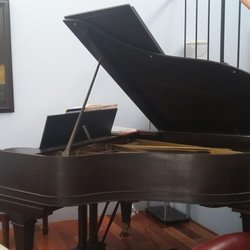 Lieras Piano Studio