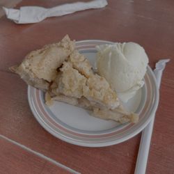 Pie Bar - Apple Strudel Pie