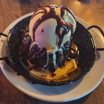 The Parlor - Chocolate Lava cake - Salad Near Me - Reno, Nevada The Parlor - Chocolate Lava cake - Salad Near Me - Reno, Nevada