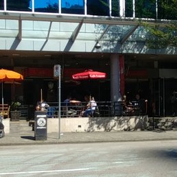 Caffè Artigiano in downtown Vancouver Caffè Artigiano in downtown Vancouver