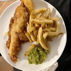 Country Fish & Chips - Haddock, chips and mushy peas.