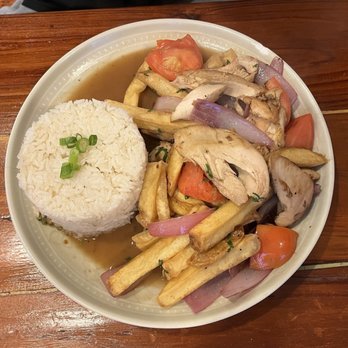 El Dorado Pollos A La Brasa - Pollo Saltado - Peruvian Near Me - Pasadena, California