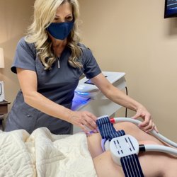 The Finer Points Spa And Body Esthetics - Cryoskin 4.0 slimming for fat loss on knees