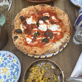 Pink Mamma - Scialatielli All'Astice, Hottest Pizza Alive + La Fameuse pâte à la truffe - Steakhouses Near Me - Paris, 75 Pink Mamma - Scialatielli All'Astice, Hottest Pizza Alive + La Fameuse pâte à la truffe - Steakhouses Near Me - Paris, 75
