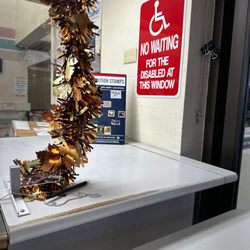 US Post Office - Easier waiting for disabled people