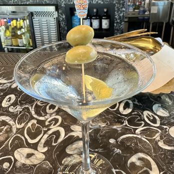 Even Coast - Vodka martini - Seafood Near Me - Dallas, Texas Even Coast - Vodka martini - Seafood Near Me - Dallas, Texas