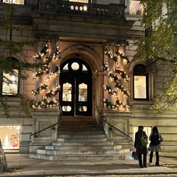 Anthropologie - Anthropologie is a fun place to shop! The clothes and jewelry are