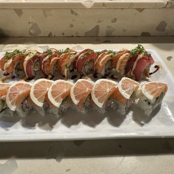 Flying Ninja - 49ers roll and Wonder Woman roll - Sushi Bars Near Me - San Francisco, California