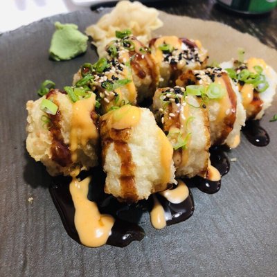 Hi Dozo Sushi by null