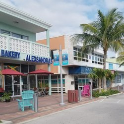 Green Turtle Plaza