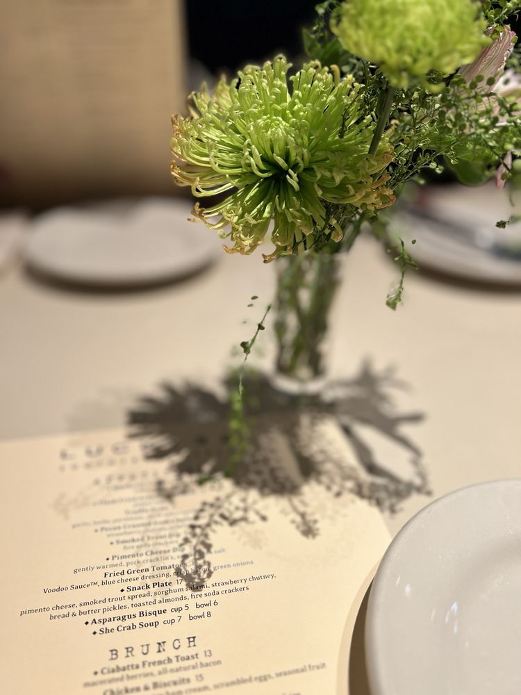 Lucky 32 Southern Kitchen