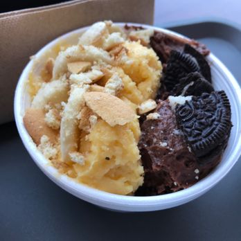 Maybells BBQ - Banana and Chocolate Oreo Custard - Barbeque Near Me - Murrieta, California Maybells BBQ - Banana and Chocolate Oreo Custard - Barbeque Near Me - Murrieta, California
