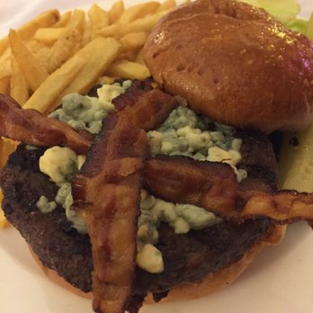 Grill & Vine - Grill & Vine Burger - New American Near Me - Millbrae, California