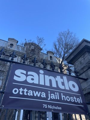 Saintlo Ottawa Jail Hostel by null