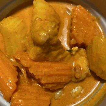 Basil Thai Bistro - Massamun Curry with tofu - Thai Near Me - San Diego, California
