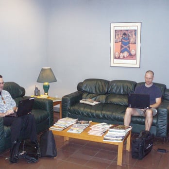 Austin Auto Techs - Comfort waiting, free WiFi and drinks - Auto Repair Near Me - Austin, Texas Austin Auto Techs - Comfort waiting, free WiFi and drinks - Auto Repair Near Me - Austin, Texas
