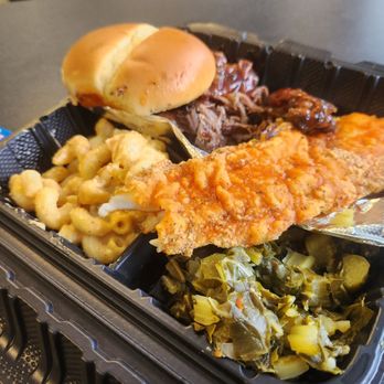 No Sauce Que - Brisket fried fish with hot sauce collars and smoked mac - Food Trucks Near Me No Sauce Que - Brisket fried fish with hot sauce collars and smoked mac - Food Trucks Near Me