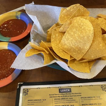 Rio Grande Mexican Restaurant - chips and salsa - Mexican Near Me - Cumberland, Maryland