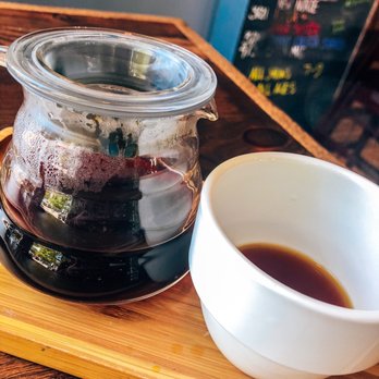 Breakaway Cafe - Chemex Pour-Over Coffee - Cafes Near Me - Dover, New Hampshire
