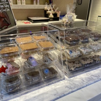Delicious Sweets Bakeshop - Cake - Cupcakes Near Me - Auburn Hills, Michigan Delicious Sweets Bakeshop - Cake - Cupcakes Near Me - Auburn Hills, Michigan