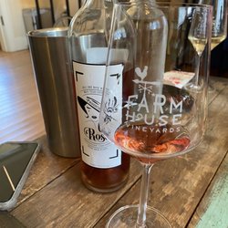 Farmhouse Vineyards Marketplace & Tipsy Trailer