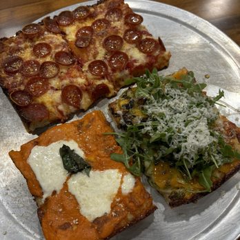 Kizza Pizza - Pepperoni, vodka, hot honey harvest - Pizza Near Me - Cedar Park, Texas
