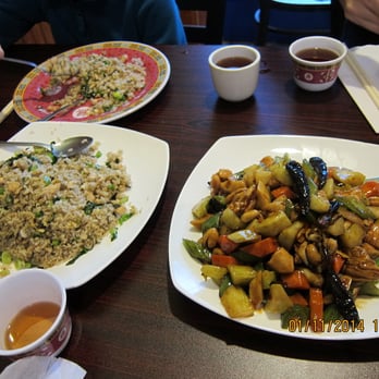 Ocean Palace - the dish on the right is KungPo Chicken.... yummy!!! - Dim Sum Near Me - Albany, New York Ocean Palace - the dish on the right is KungPo Chicken.... yummy!!! - Dim Sum Near Me - Albany, New York