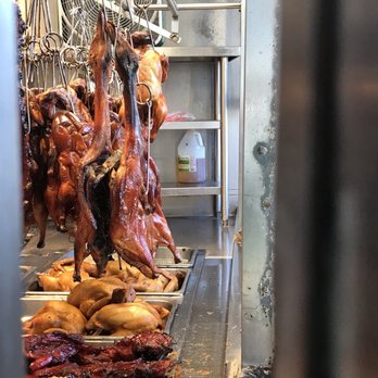 Cheung Hing Restaurant - A little peek at their delicious meats! - Chinese Near Me - San Francisco, California